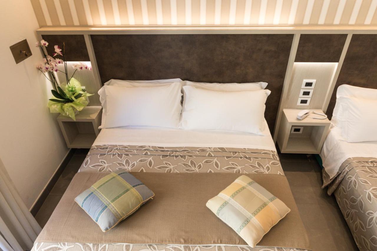 Cavour 3* Cesenatico