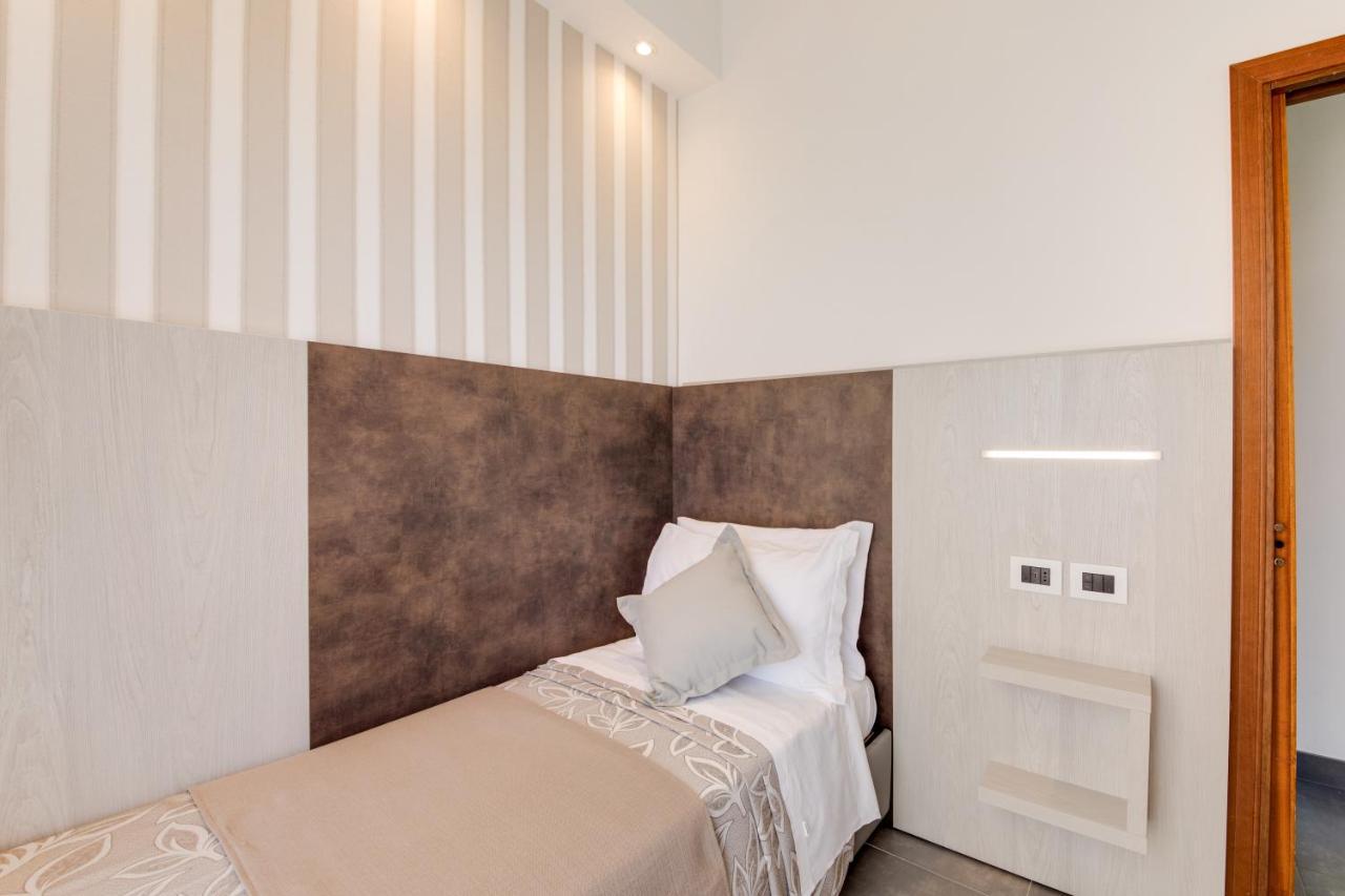 Cavour 3* Cesenatico